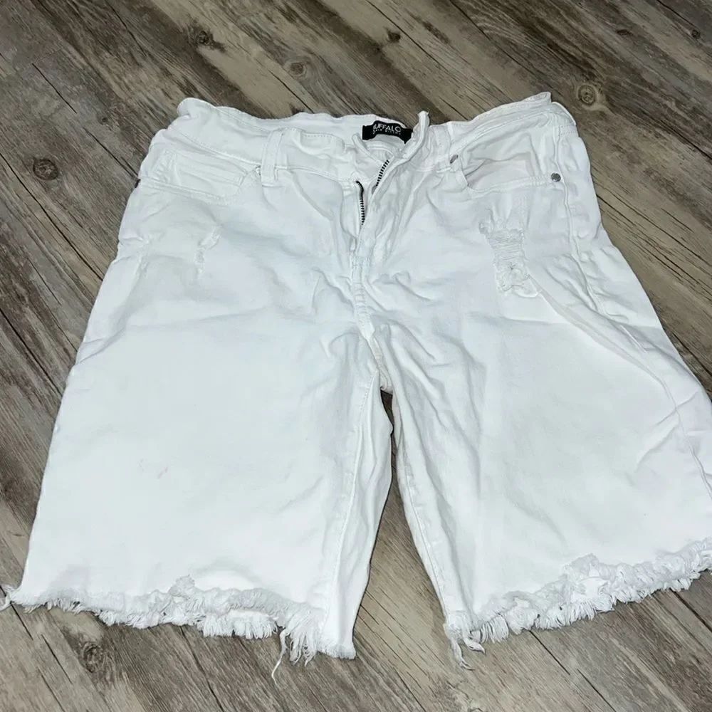 Buffalo shorts